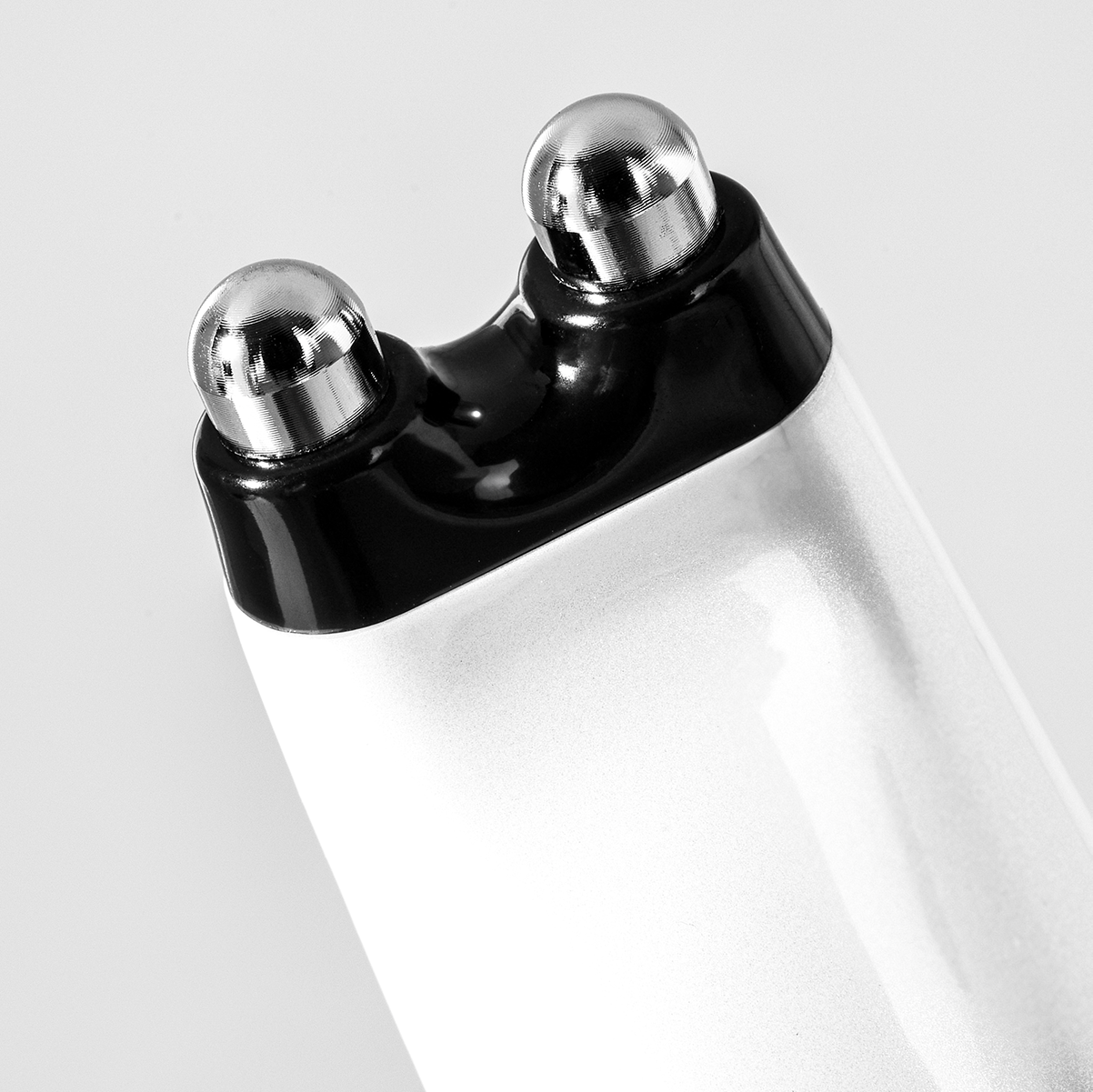 Anti-Aging Eye Rejuvenator Pro